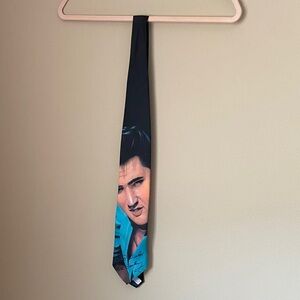Retro Collectible Ralph Marlin Elvis Tie